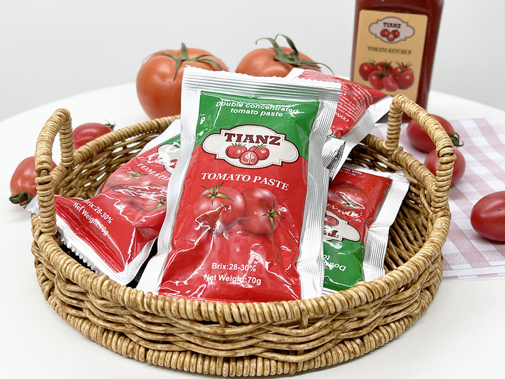Sachet Tomato Paste 70g Brix:28%-30%